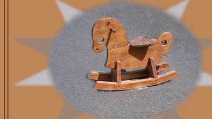 Le petit cheval de bois de Jackie Roumagnac