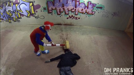 Killer Clown 3 - The Uncle! Scare Prank!