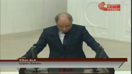 İçişleri Bakanı Ala; Canlı Bombalardan 1'inin Kimliği ve Uyruğu Belirlendi
