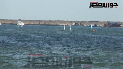 عروض بحرية بكورنيش الإسكندرية احتفالاً بذكرى 30 يونيو