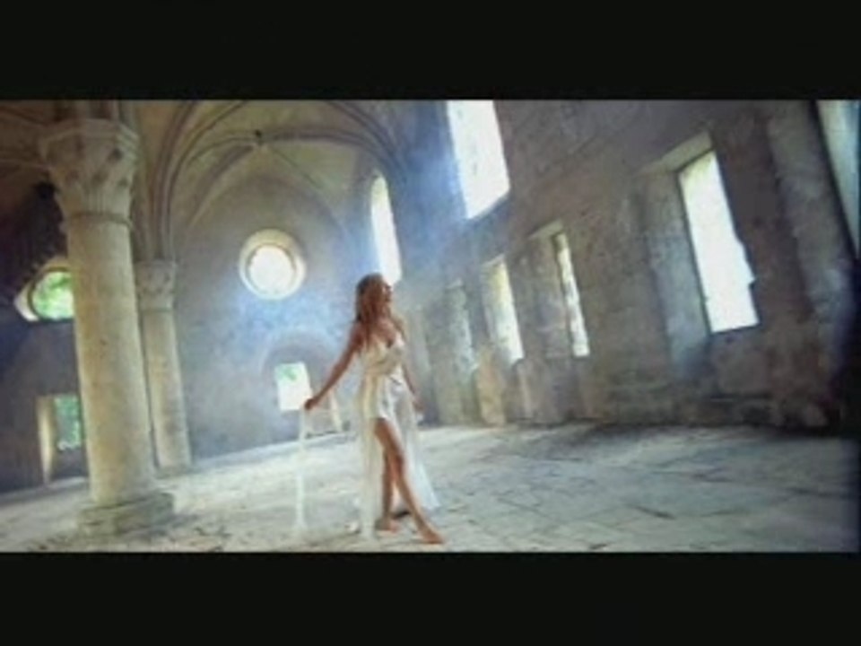 Najoua Belyzel-Clip Gabriel