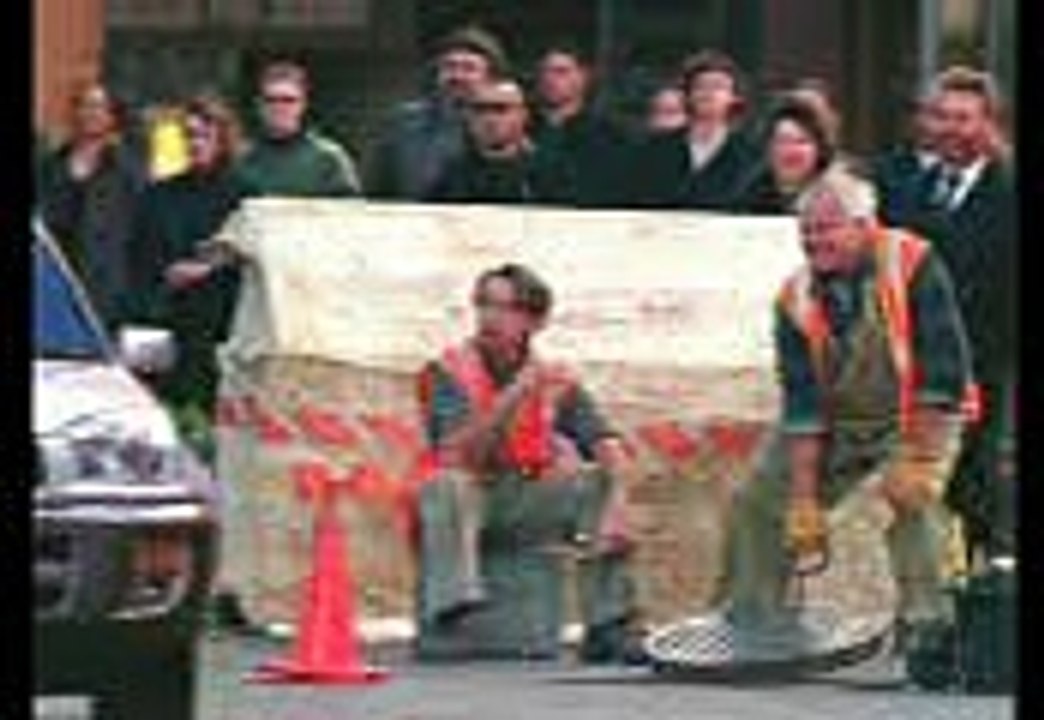 Toyota RAV4 - she's a beauty | Funny Car | Funny Clips