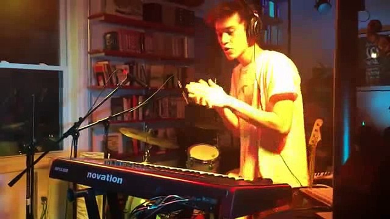 Jacob Collier_ _Dont You Worry About A Thing_ (Live)