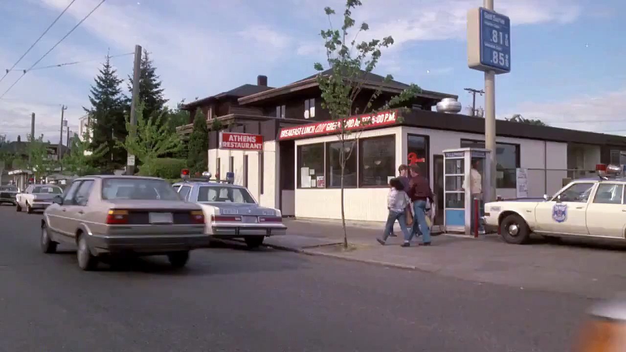 Plain Clothes (1988) Nick vs Kyle 2