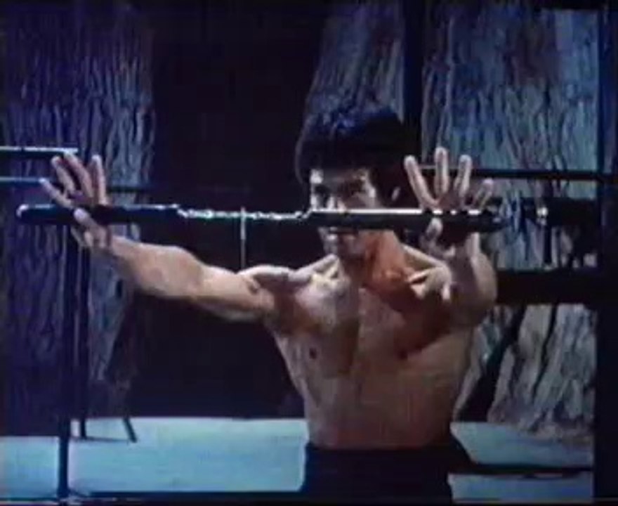 Bruce Lee - Nunchaku Scene