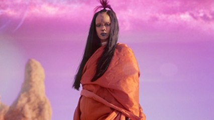Rihanna Sledgehammer Music Video from Star Trek Beyond