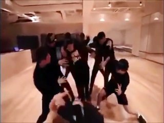 EXO Monster Dance Practice