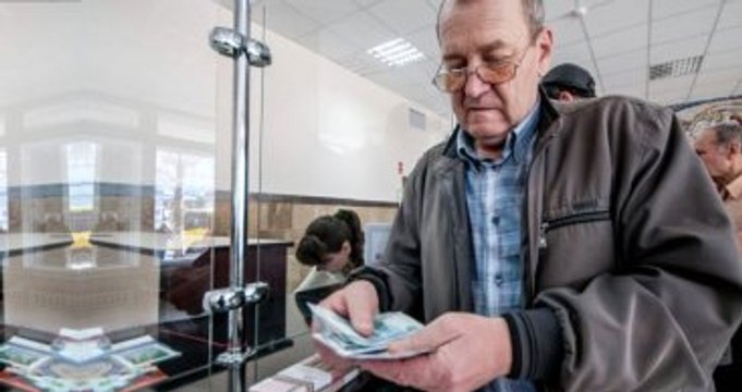 Emekliye, Yüzde 5 Zam Cepte, Enflasyon Farkı Zor Görünüyor