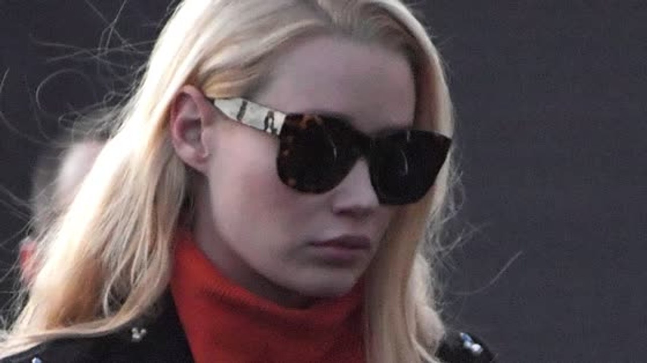 Iggy Azalea a surpris Nick Young en train de la tromper sur des vidéos de surveillance