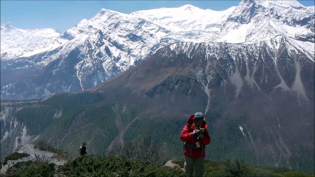 Annapurna circuit trekking