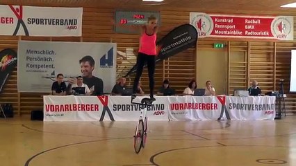 Va in bicicletta come nessuno ha mai fatto!