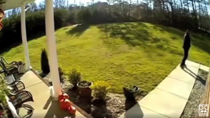 Shocking FedEx Delivery Fails [Super Cut Compilation]