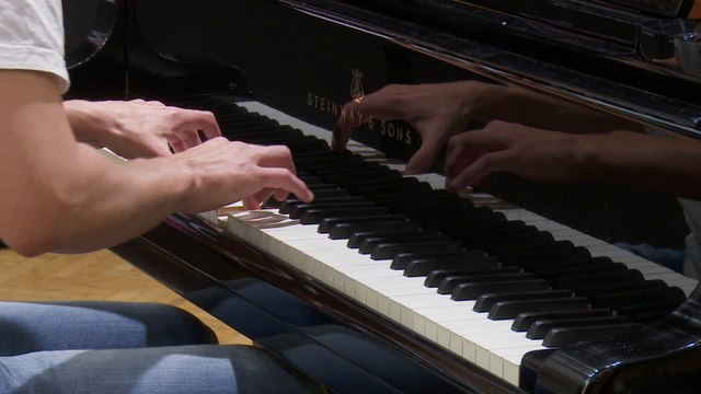 Cedric Tiberghien - Preludes Chopin