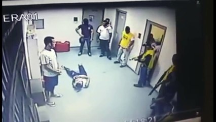 Veja, Policial atira e mata bandidos, em são paulo