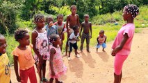 CMAM - Community-based Managed Acute Malnutrition - Health Worker in Angola