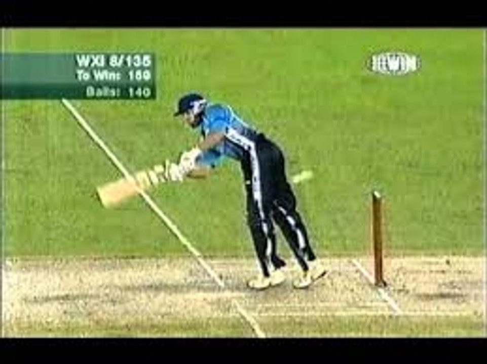 SHAHID AFRIDI - The Most Entertaining 16 Runs You Will Ever See_ MP4 HD