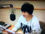 DJ Song Joong Ki @ KBS Cool FM 89.1 on 25 Sep 2011 : Cute Sneeze!!