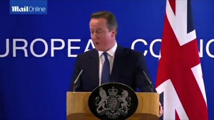David Cameron frappé au cœur par Michael Gove