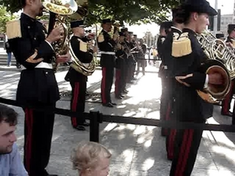 Robin et la fanfare