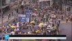 عشرات الآلاف يتظاهرون في هونغ كونغ