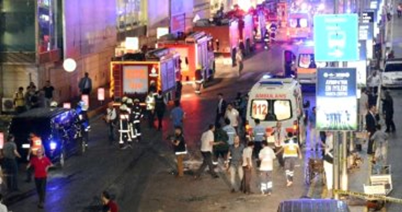 Atatürk Havalimanı Saldırısıyla İlgili Gaziantep'te 17 IŞİD'li Yakalandı