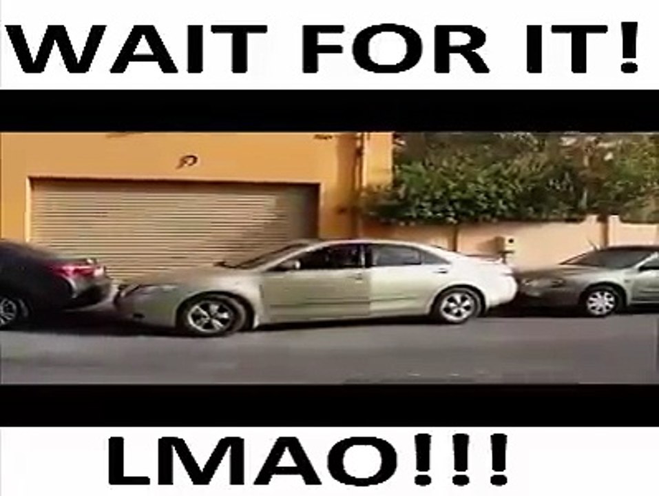 WTF sortir d'un stationnement en créneau Trop Bizarre MDR!