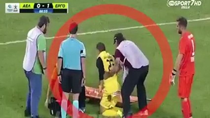 Players Vs Stretchers Football compilation