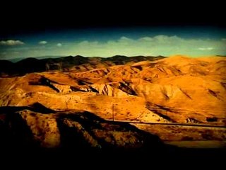 Amitabh and Aamir launch the trailer of 'Broken Horses'