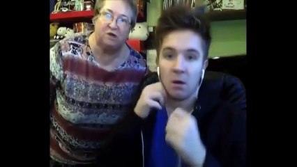 Покажи киску сказал при бабушке )) Смеялся до слёз