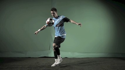Learn Football Freestyle Trick - The Scissor Kick