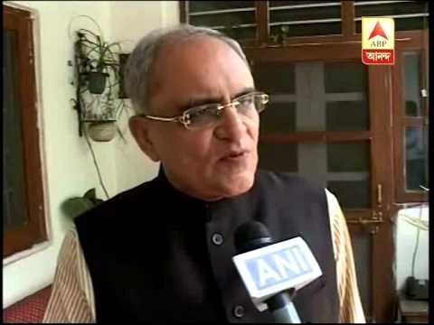 Balbir punj on Central govt decision to distribute mobile among BPL people