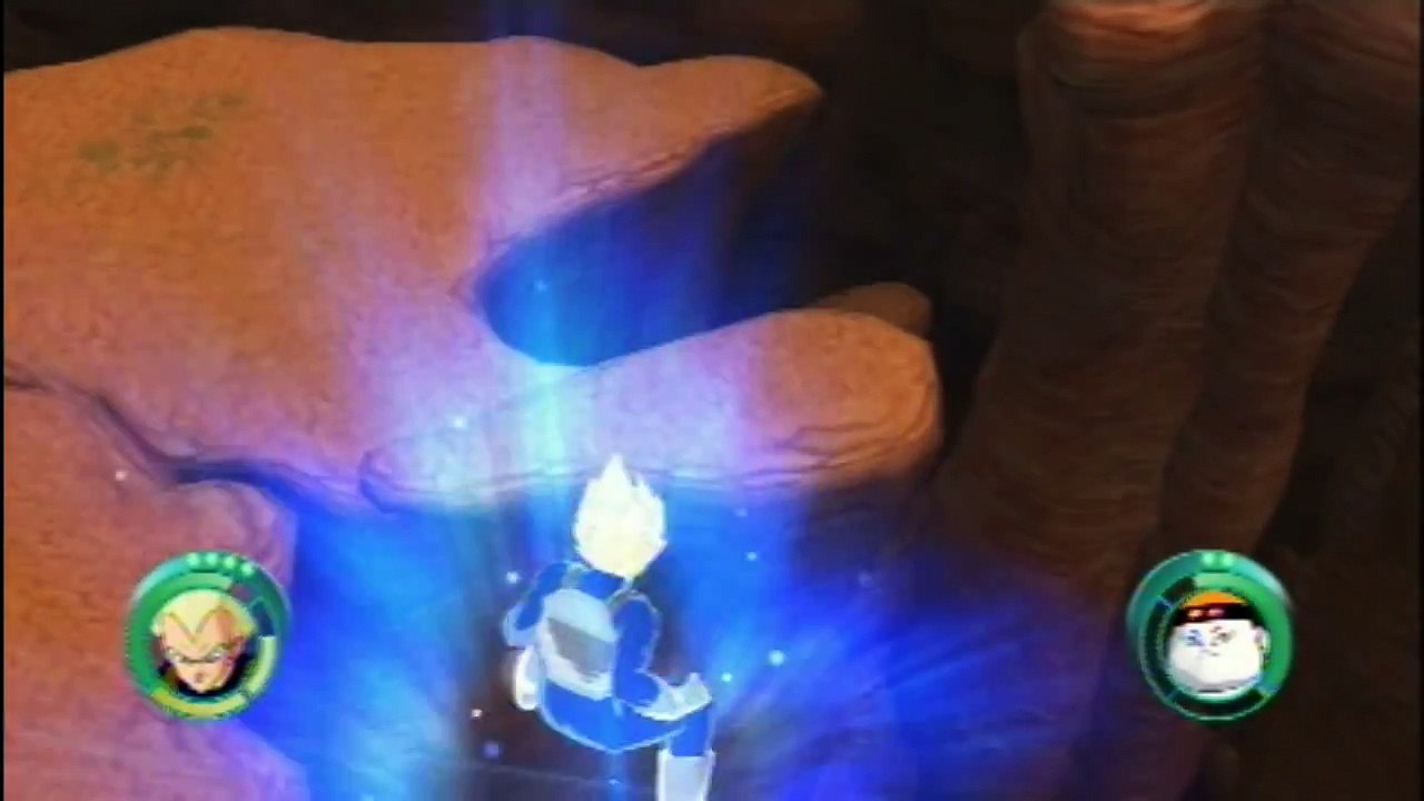 Dragon Ball: Raging Blast - SSJ Vegeta Vs Android 19 & 20 (PS3 HQ)