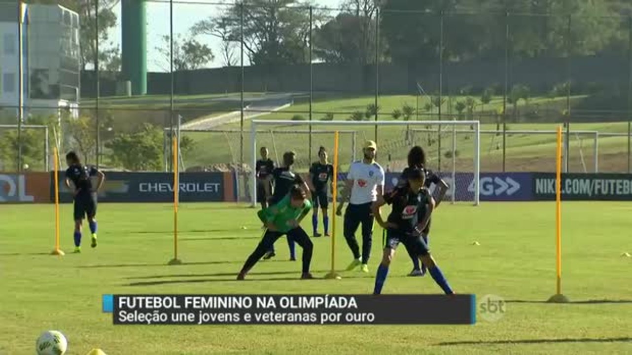 Seleção feminina une veteranas e revelações para buscar ouro inédito no futebol