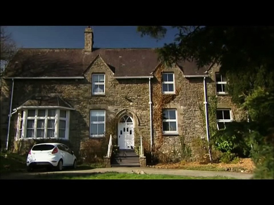 Come Dine With Me Wales. How not to say the word magnificent!