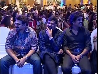 Allu Arjun playing keyboard at Sangeet Function