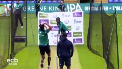 Watch Jason Roy break his bat During Practice Session