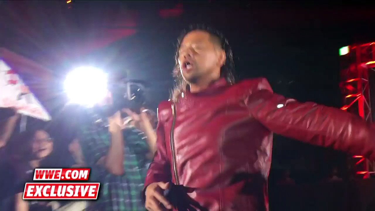 Wild reaction for Shinsuke Nakamura's return home