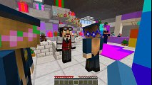 Minecraft POLICE - SAVING CHRISTMAS w_ Little Kelly _ Little Carly!!