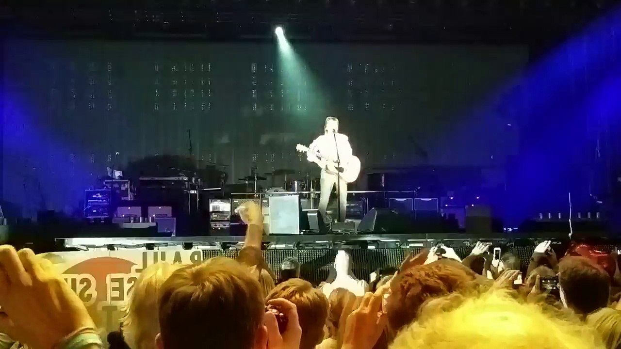 Blackbird - Paul McCartney live in Düsseldorf 2016