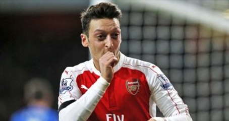 Mesut Özil: Ronaldo, Oynadığı Oyunla Hiçbir Zaman Yetinmez