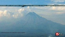INSANE UFO SIGHTING: 'Clear flying saucer' filmed flying over VOLCANO