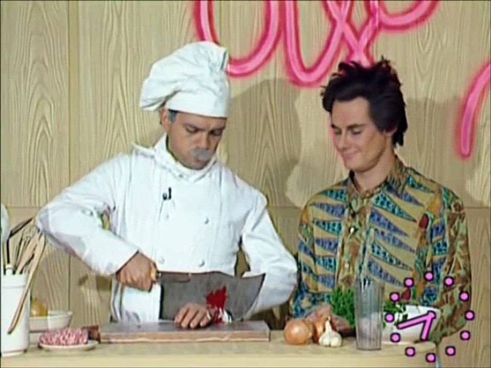 Les Inconnus - J'ai beau être matinal, j'ai mal