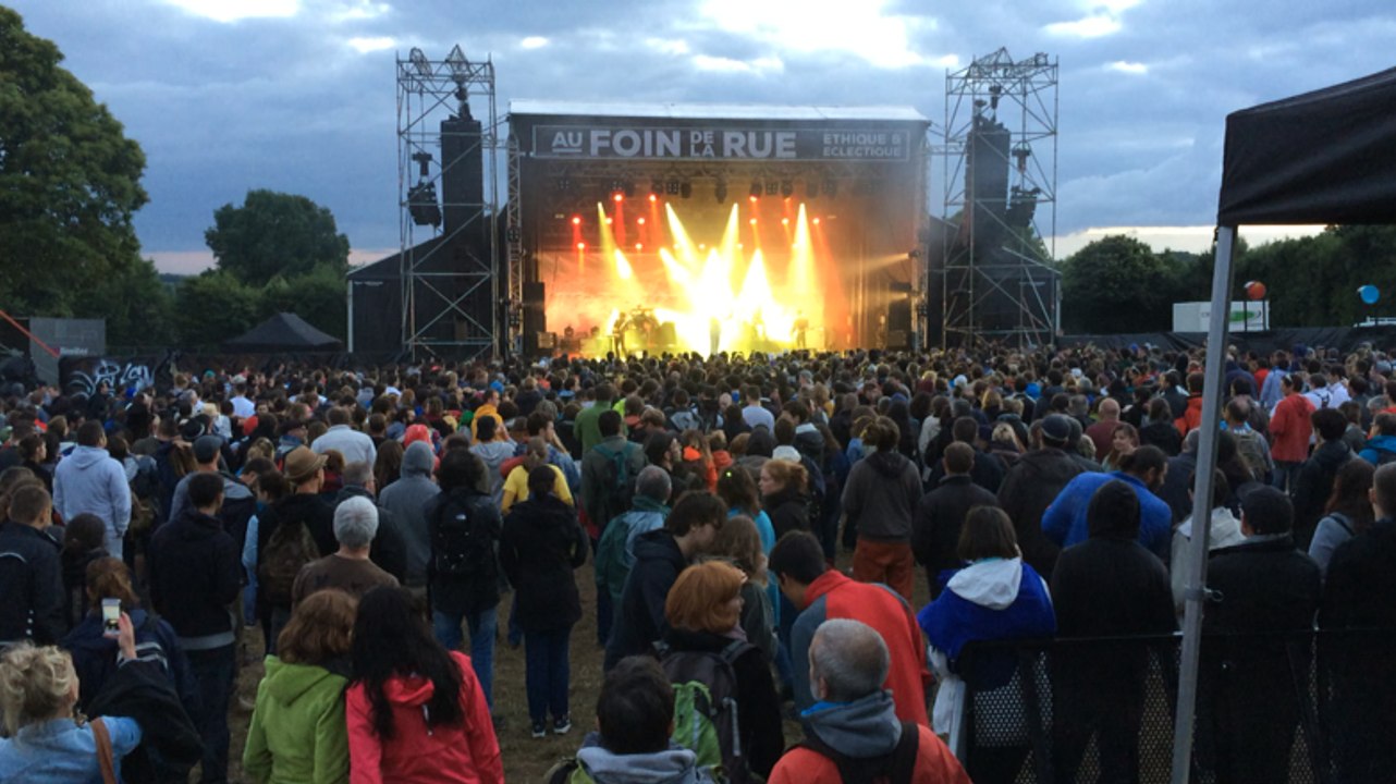 Oxmo Puccino en concert Au Foin de la rue