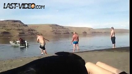 Blague très drôle avec un bateau