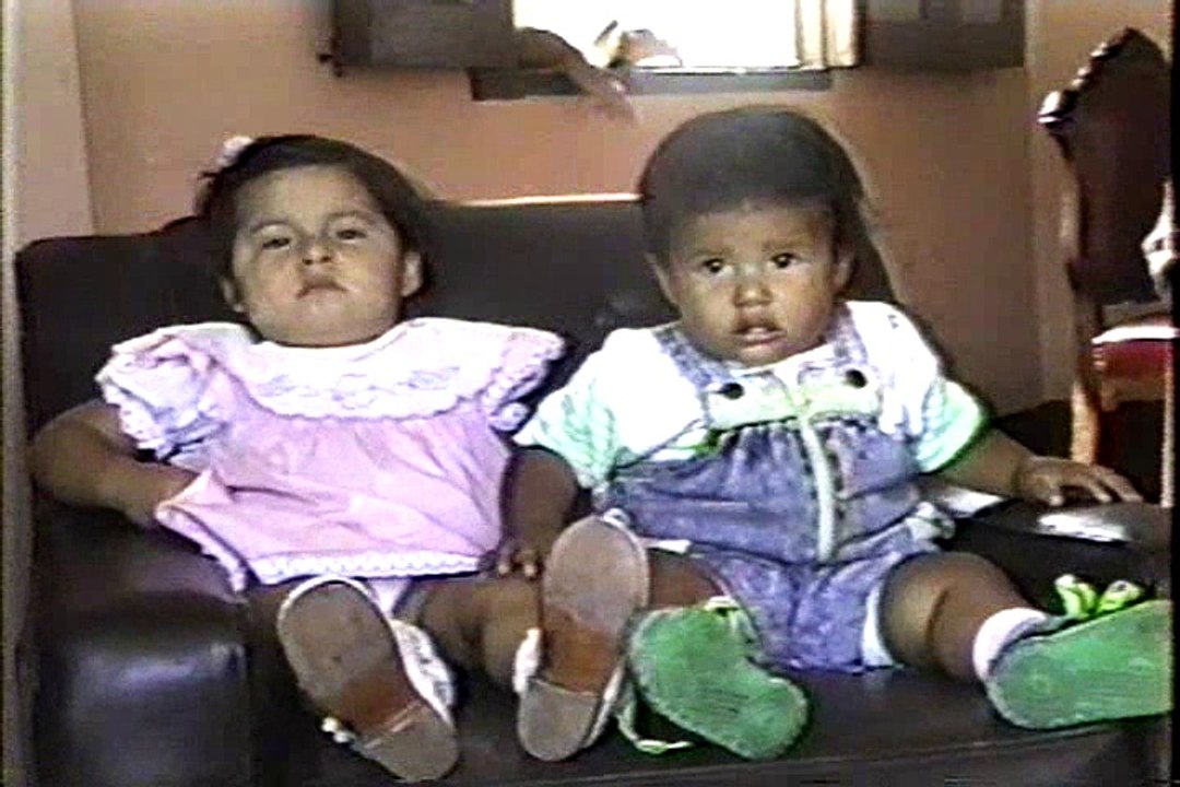 Rebeca & Leyla - 3 Aug 91