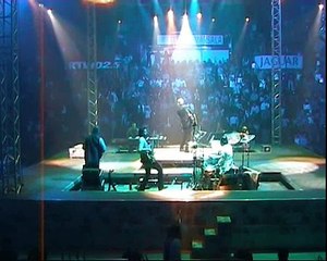 CLAUDIO BAGLIONI - MARSALA 10-02-04 - TOUR CRESCENDO - E TU