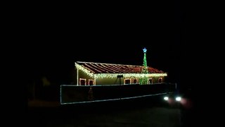 Decoração de Natal - Show das luzes sincronizadas em 2011 - Morungaba-SP [vídeo 05/09]
