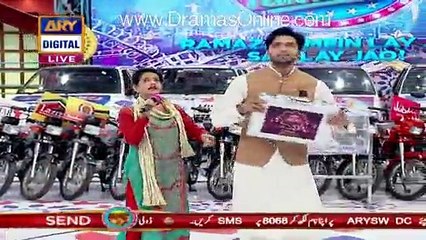larki ne aisa kia kar diya jo Fahad Mustafa ki ankhein num ho gayin