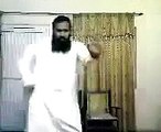 Pakistani Molvi Break Dance - Funny Molvi Dancing - Pakistani Funny Videos