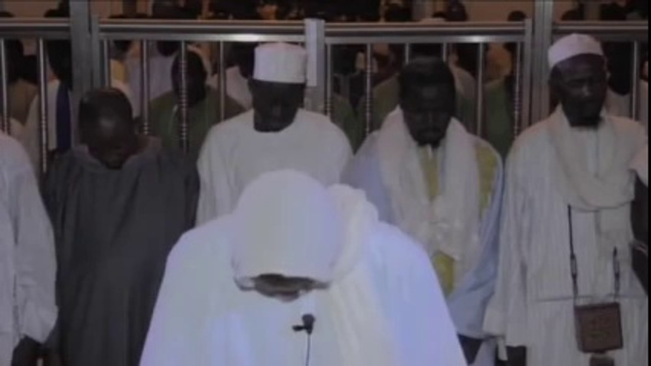 Il fait pleurer toute la communauté musilm a la Grande Mosquée de Touba - Clôture du Kaamil de Nafila dirigé par Serigne Fallou Mbacké